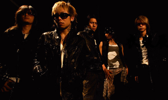 Dir en grey from left to right: Kaoru, Kyo, Die, Toshiya, Shinya